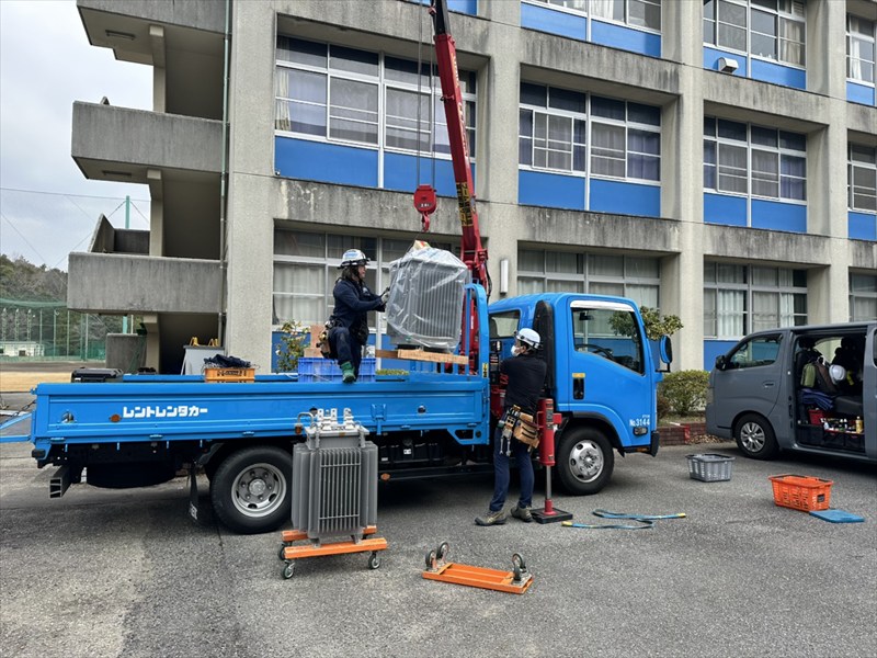 某学校（高圧機器更新工事）